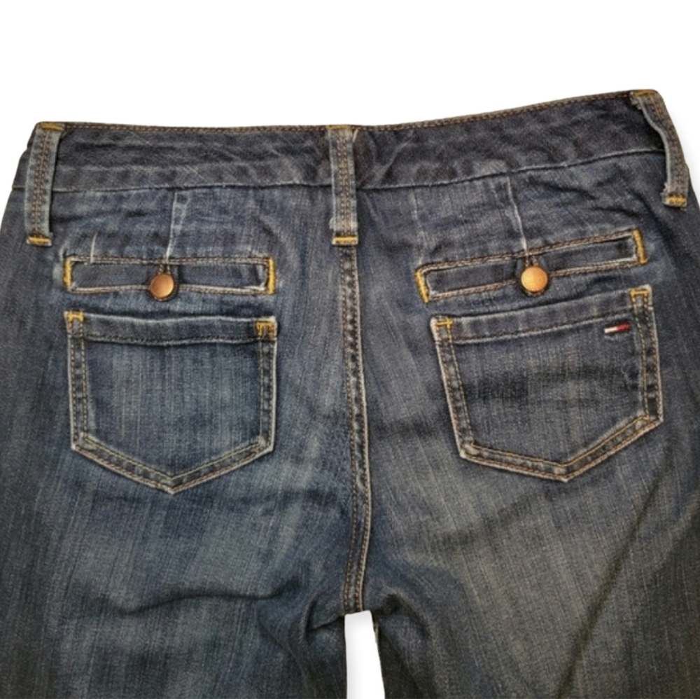 Tommy Hilfiger Flare Leg, Dark Wash Trouser Jeans, EUC, sz 2 (fits like 4-6)